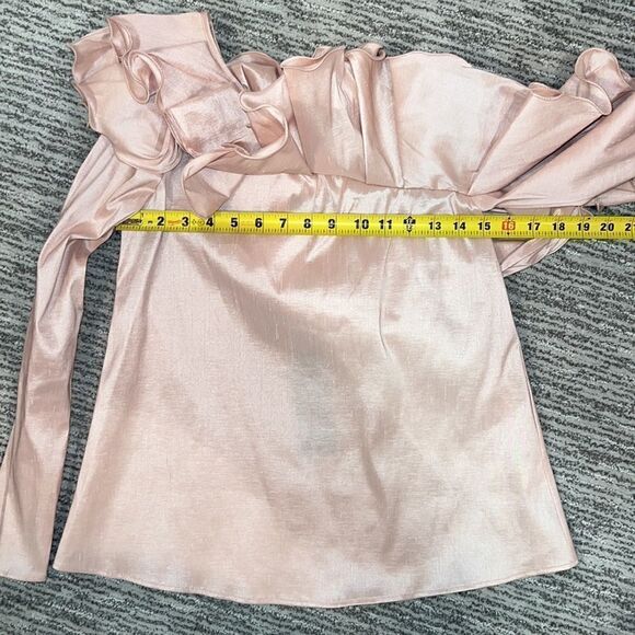 Petersyn Pink Ruffle Off-Shoulder Blouse - Picture 4 of 9